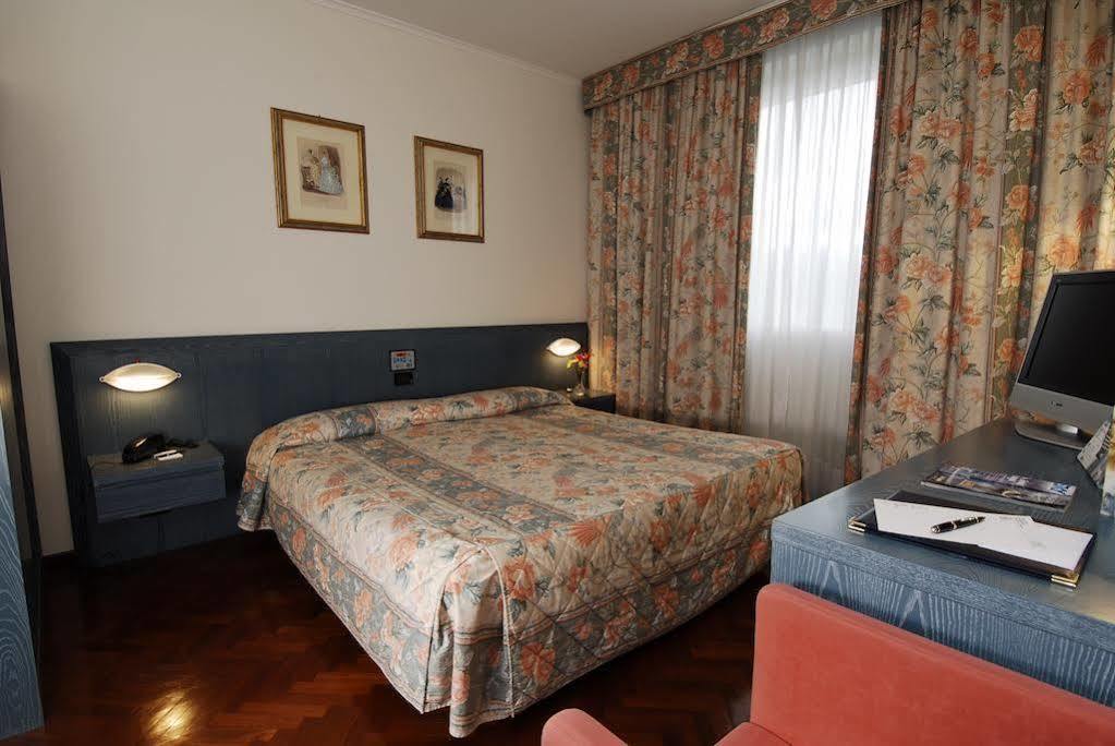 Park Hotel Ripaverde Borgo San Lorenzo Luaran gambar