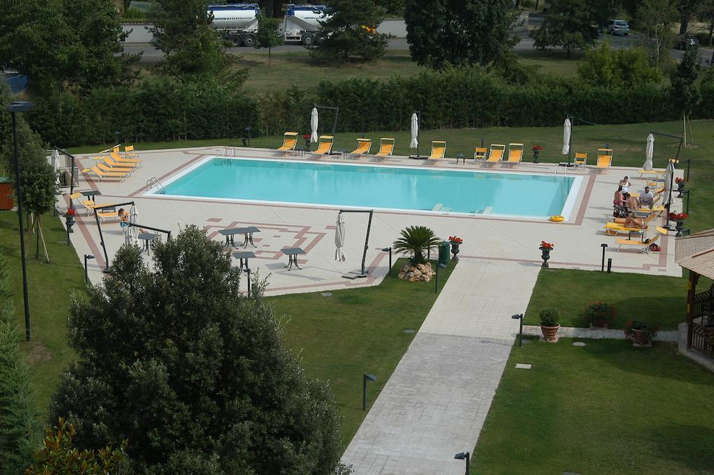 Park Hotel Ripaverde Borgo San Lorenzo Luaran gambar